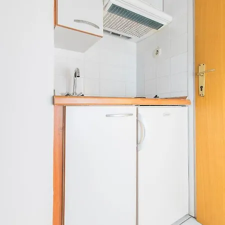 And Franka Жаборич