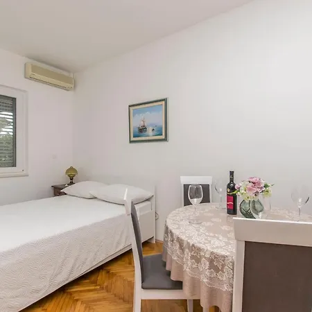 And Franka Apartamento *