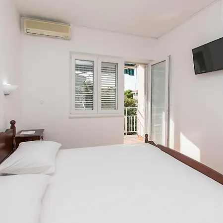 Apartamento And Franka *