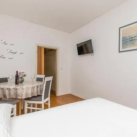 And Franka Apartamento