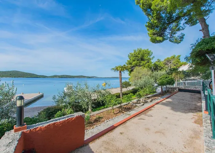 And Franka Apartamento *