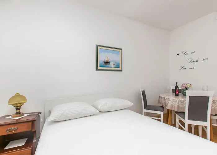 Apartman And Franka Zaboric