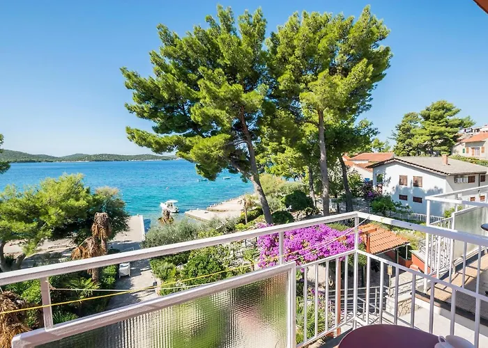 Apartamento And Franka